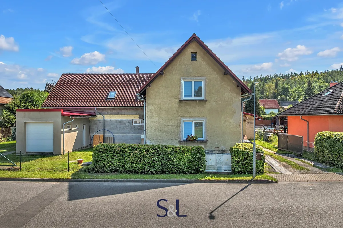 Prodej rodinného domu 115 m², pozemek 957 m²